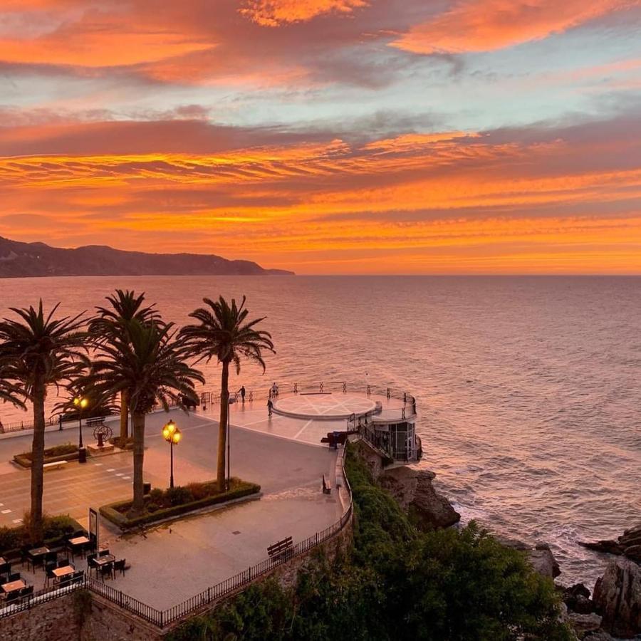 Apartament La Esquinita De Marcos Nerja Zewnętrze zdjęcie